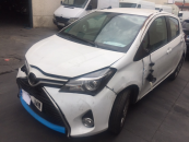 Toyota (IN) YARIS  HYBRID ACTIVE 100CV - Accidentado 1/18