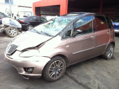 Lancia (IN)  MUSA PLATINO 1.3JTD 90CV - Accidentado 1/15